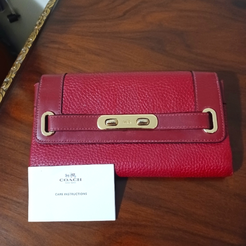 Red Burgendy Coach Wallet Clutch